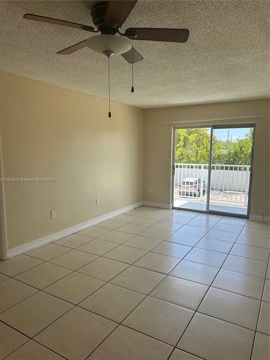 Small Image of 16465 NORTH EAST 22ND AVE #212, North Miami Beach Number 7