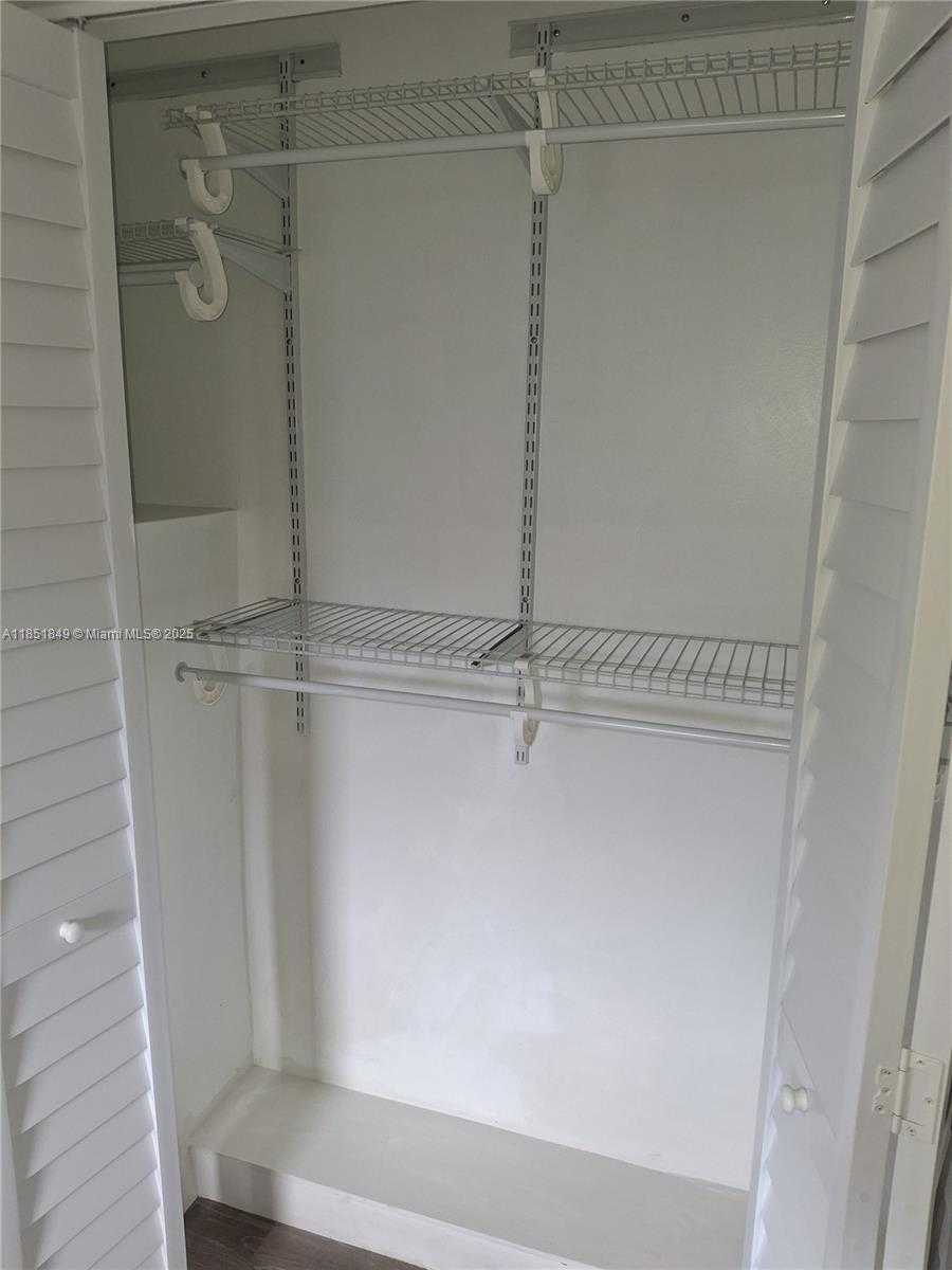 Small Image of 1260 NORTH WEST 45TH ST, Miami Number 11