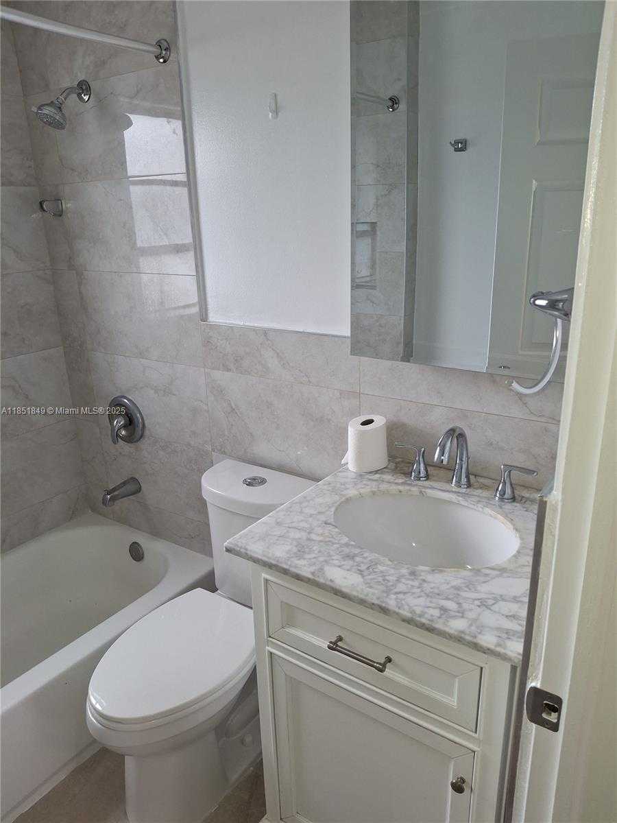Small Image of 1260 NORTH WEST 45TH ST, Miami Number 8