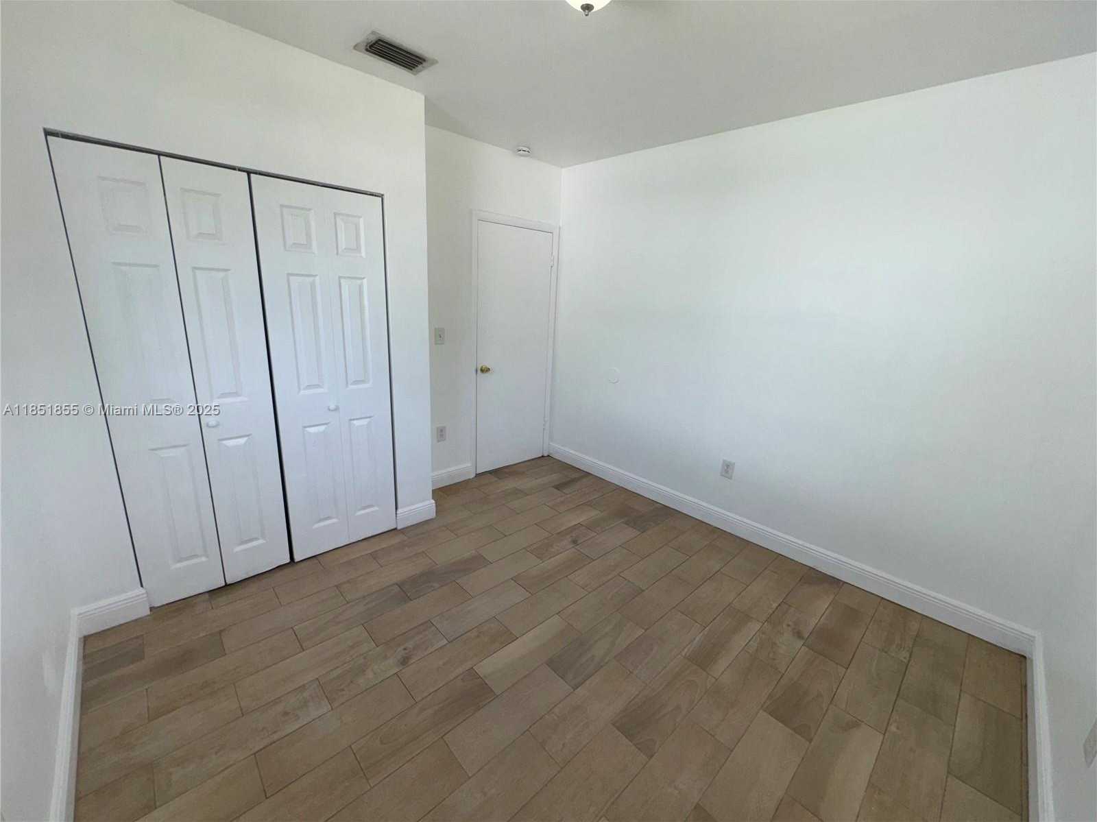 Small Image of 10840 SOUTH WEST 222ND DR, Miami Number 16