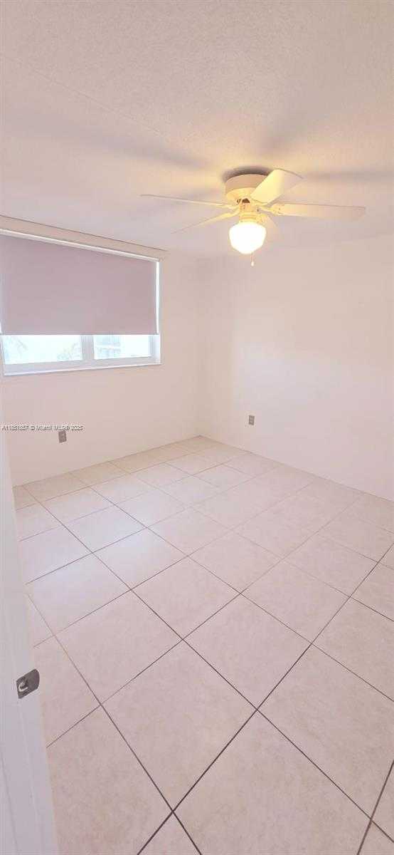 Small Image of 3020 MARCOS DR #S312, Aventura Number 10