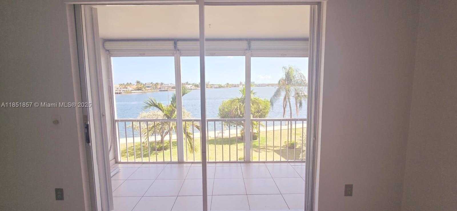 Small Image of 3020 MARCOS DR #S312, Aventura Number 3