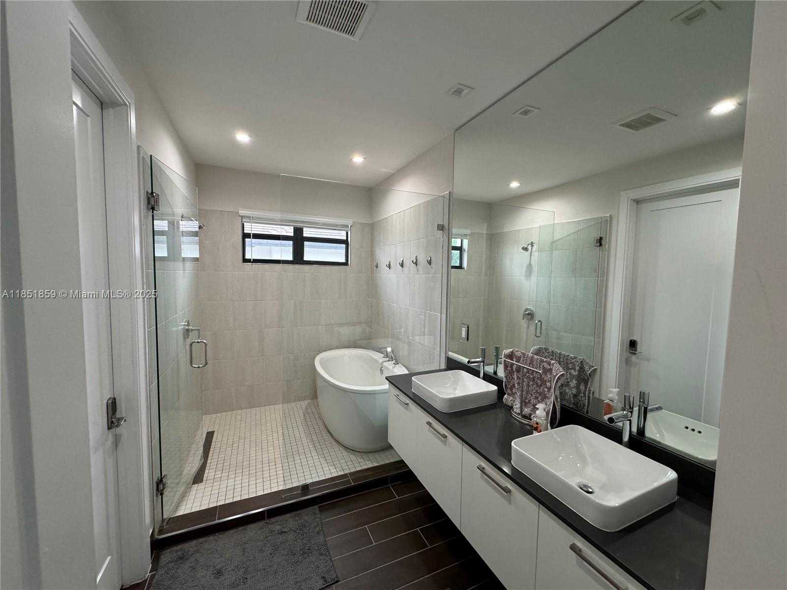 Small Image of 8283 NORTH WEST 47TH LN, Doral Number 8