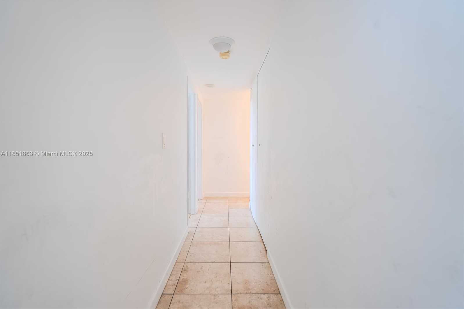 Small Image of 7441 WAYNE AVE #2H, Miami Beach Number 11