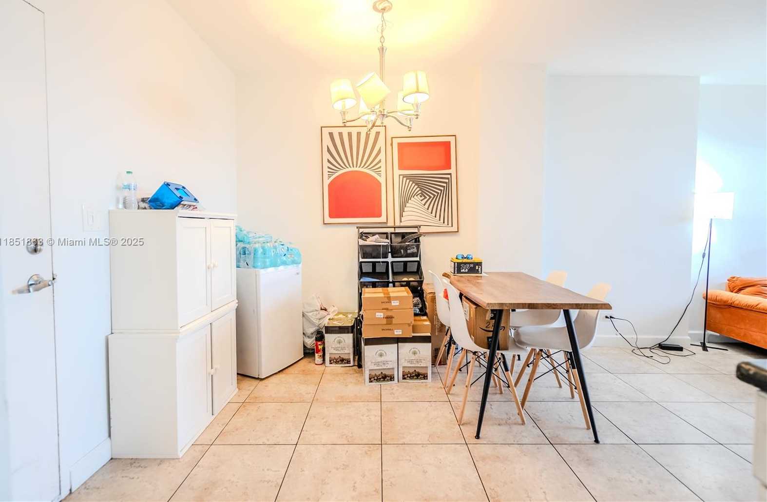 Small Image of 7441 WAYNE AVE #2H, Miami Beach Number 2
