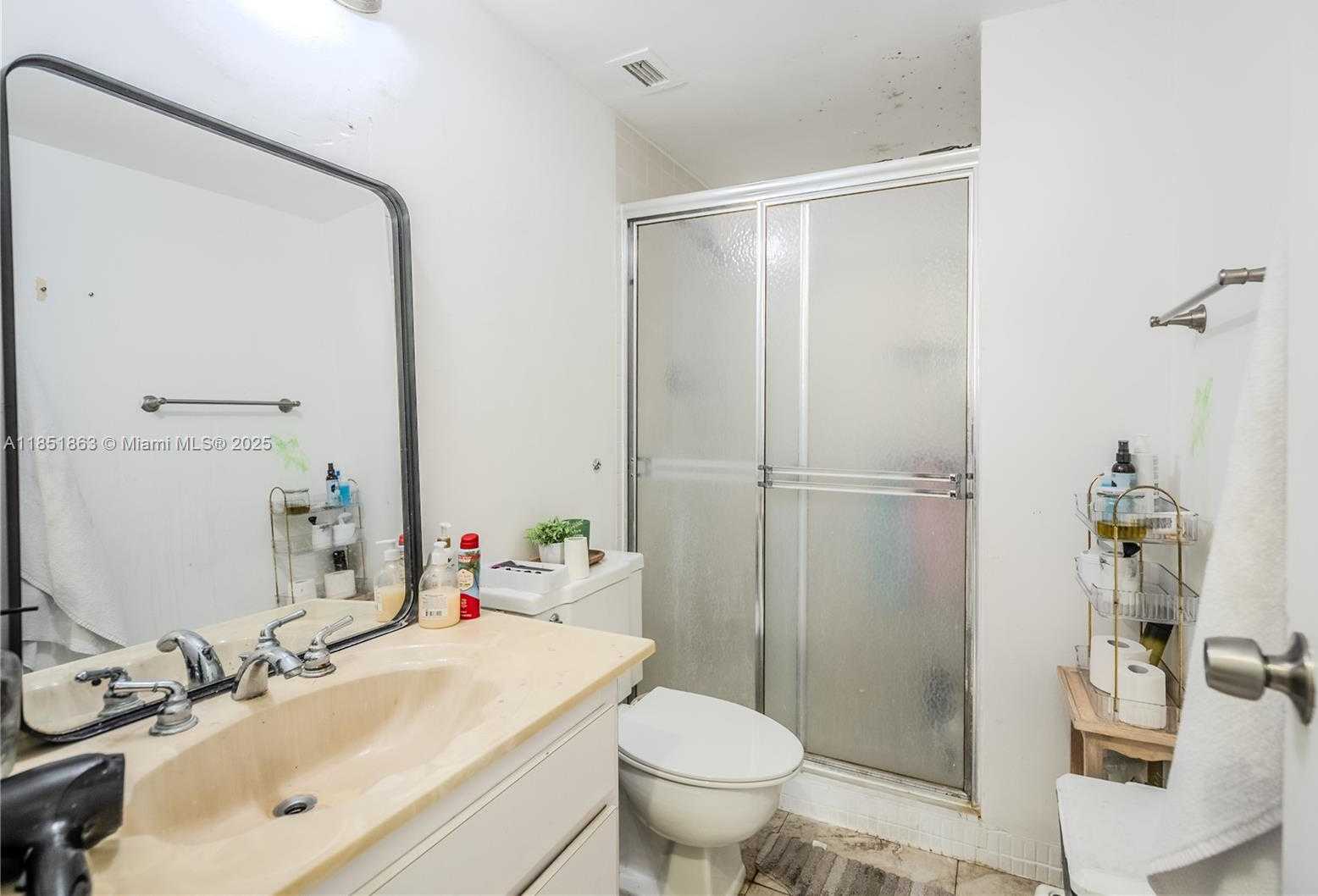 Small Image of 7441 WAYNE AVE #2H, Miami Beach Number 25