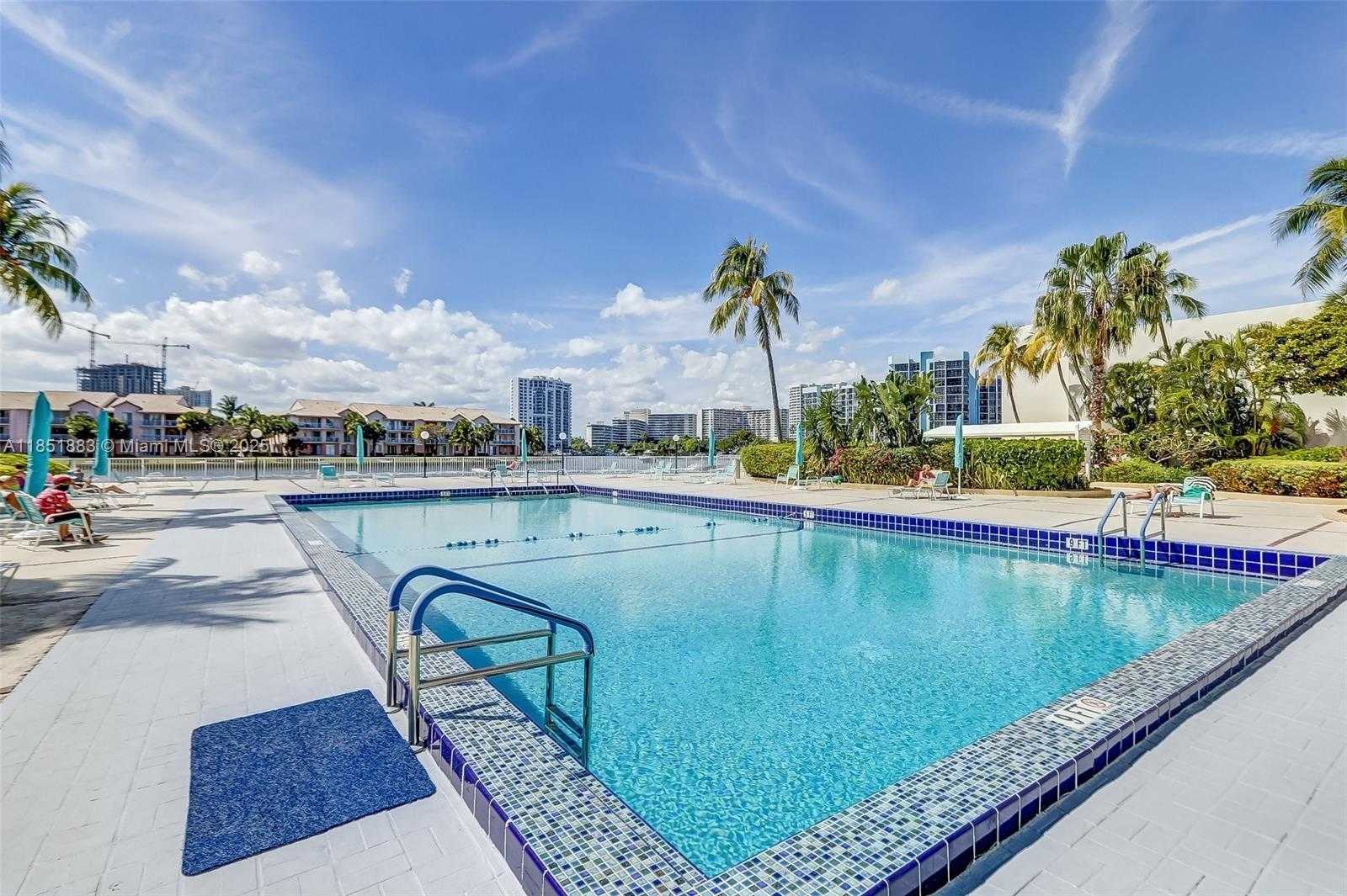 Small Image of 3800 SOUTH OCEAN DR #1209, Hollywood Number 35