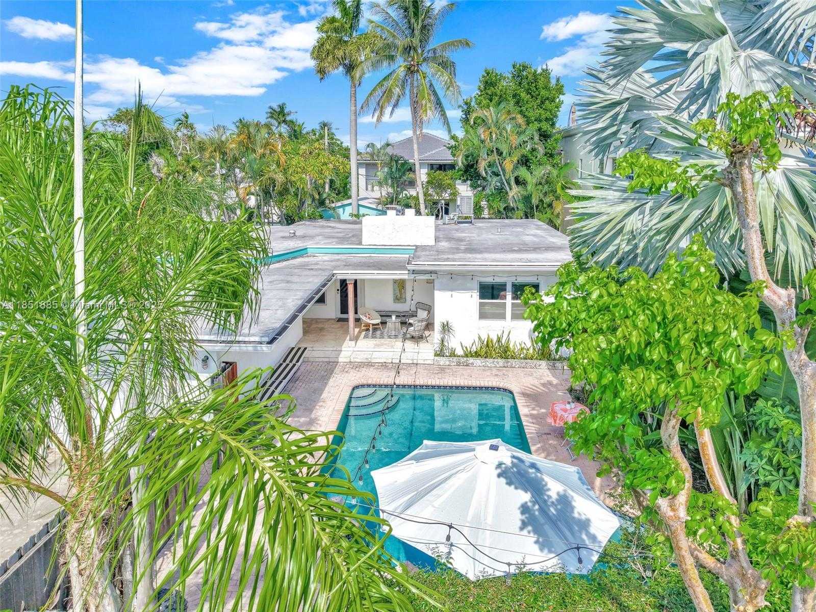 Small Image of 808 NORTH EAST 16TH AVE #808, Fort Lauderdale Number 2