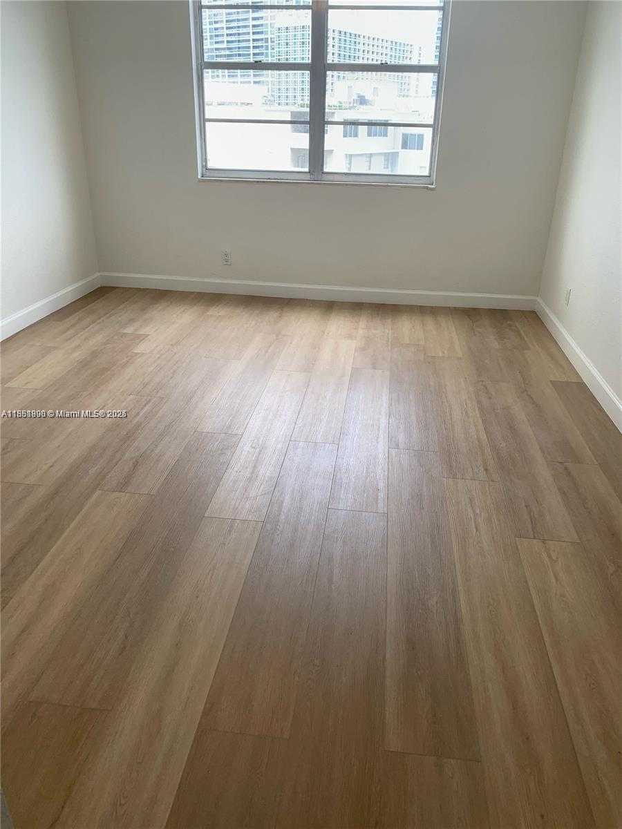 Small Image of 6770 INDIAN CREEK DR #5A, Miami Beach Number 10