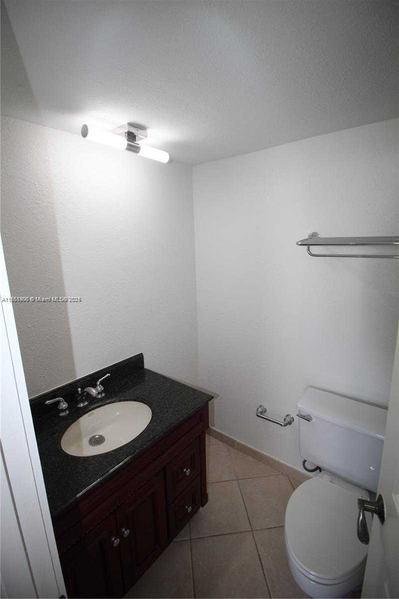 Small Image of 6770 INDIAN CREEK DR #5A, Miami Beach Number 9