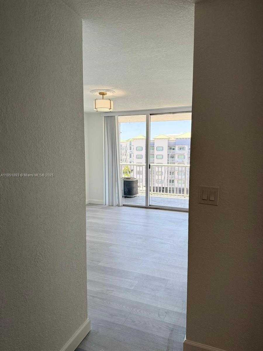 Small Image of 1800 NORTH WEST 24TH AVE #608, Miami Number 19