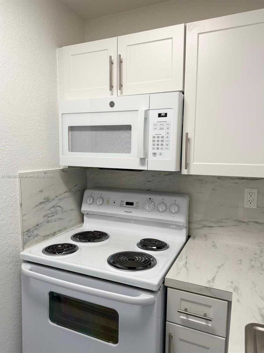 Small Image of 1800 NORTH WEST 24TH AVE #608, Miami Number 20