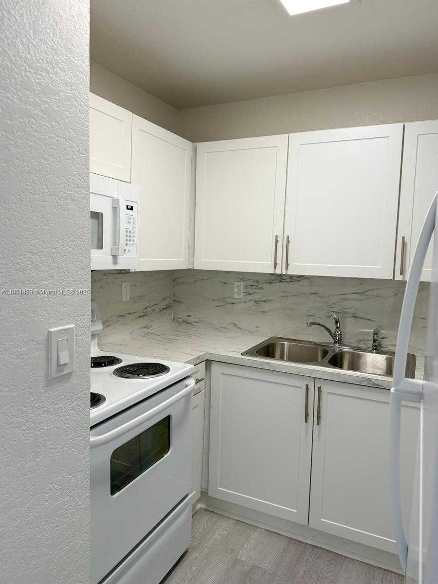 Small Image of 1800 NORTH WEST 24TH AVE #608, Miami Number 26