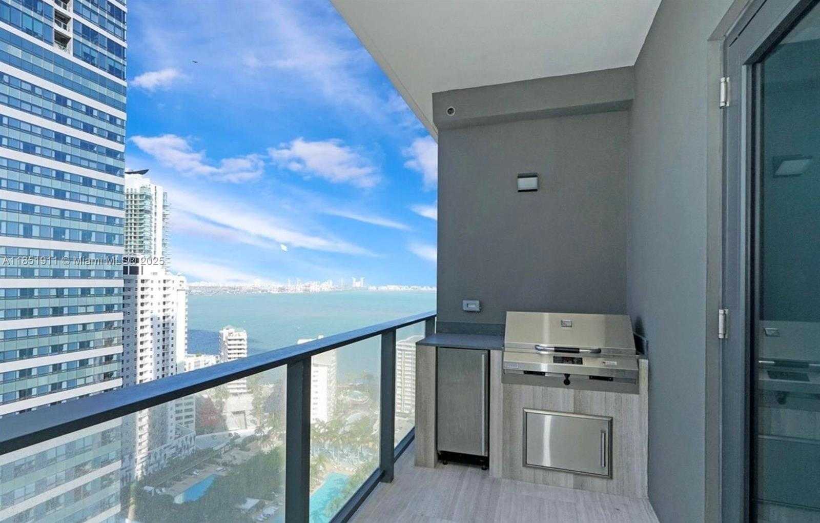 Small Image of 1451 BRICKELL AVE #2306, Miami Number 8