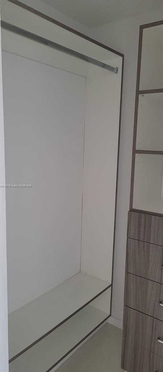 Small Image of 5252 NORTH WEST 85TH AVE #1809, Doral Number 11