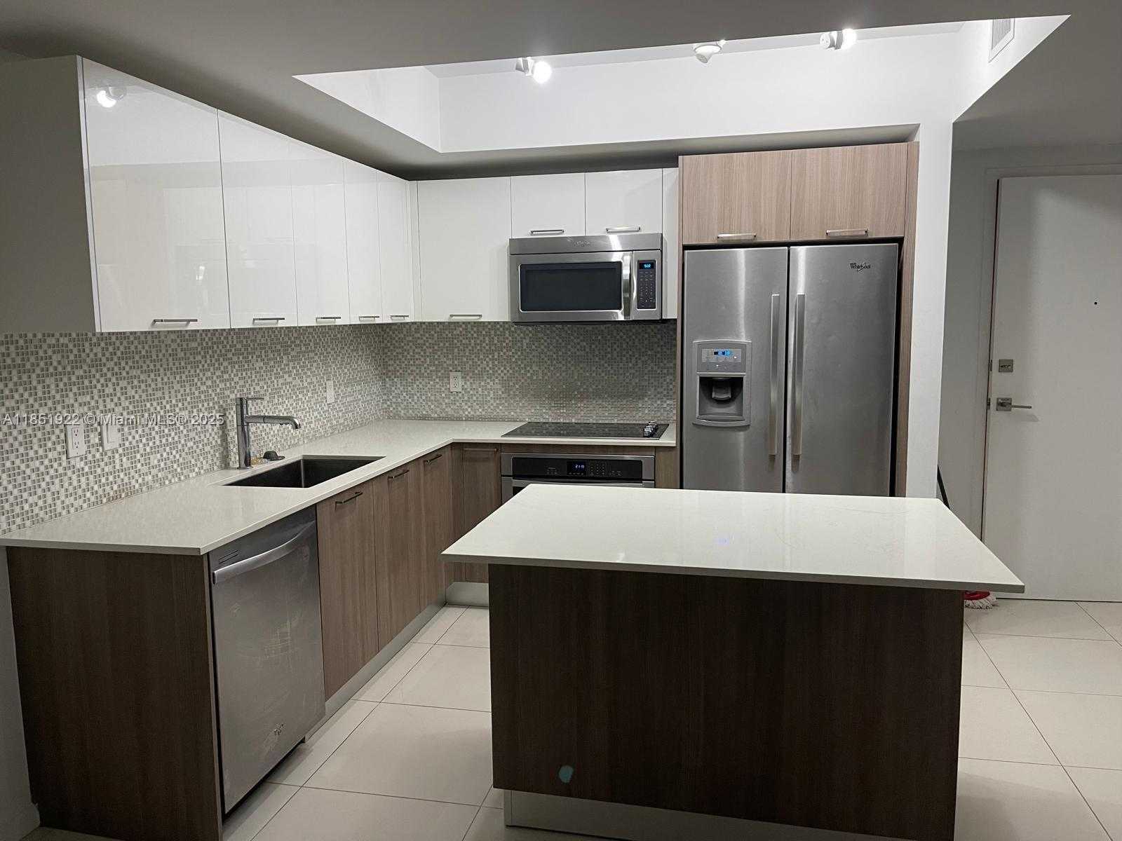 Small Image of 5252 NORTH WEST 85TH AVE #1809, Doral Number 4