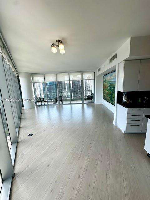 Small Image of 92 SOUTH WEST 3RD ST #4401, Miami Number 11
