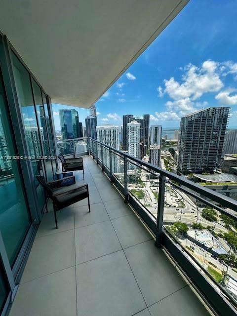Small Image of 92 SOUTH WEST 3RD ST #4401, Miami Number 28