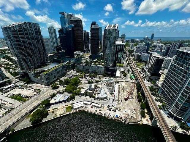 Small Image of 92 SOUTH WEST 3RD ST #4401, Miami Number 30