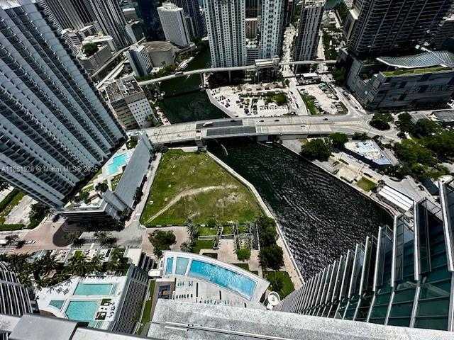 Small Image of 92 SOUTH WEST 3RD ST #4401, Miami Number 37