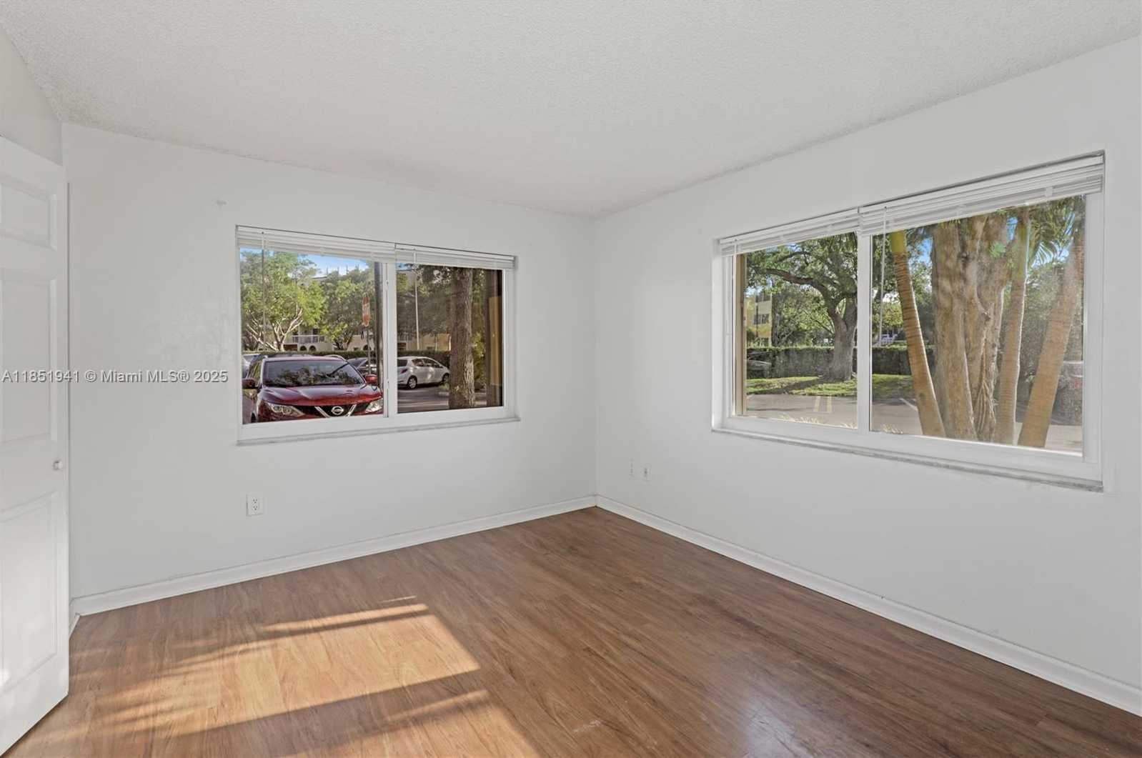 Small Image of 7815 CAMINO REAL #I101, Miami Number 12