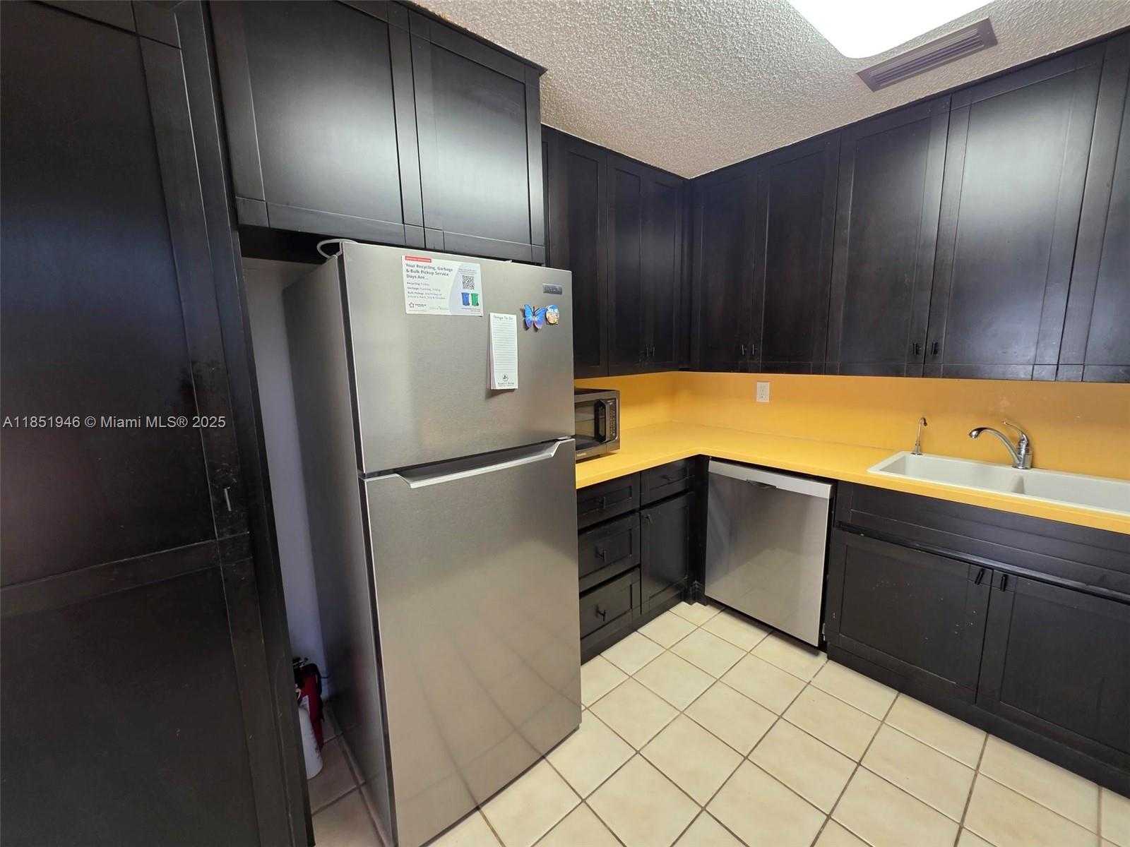 Small Image of 2320 DOVER #2320, Weston Number 12