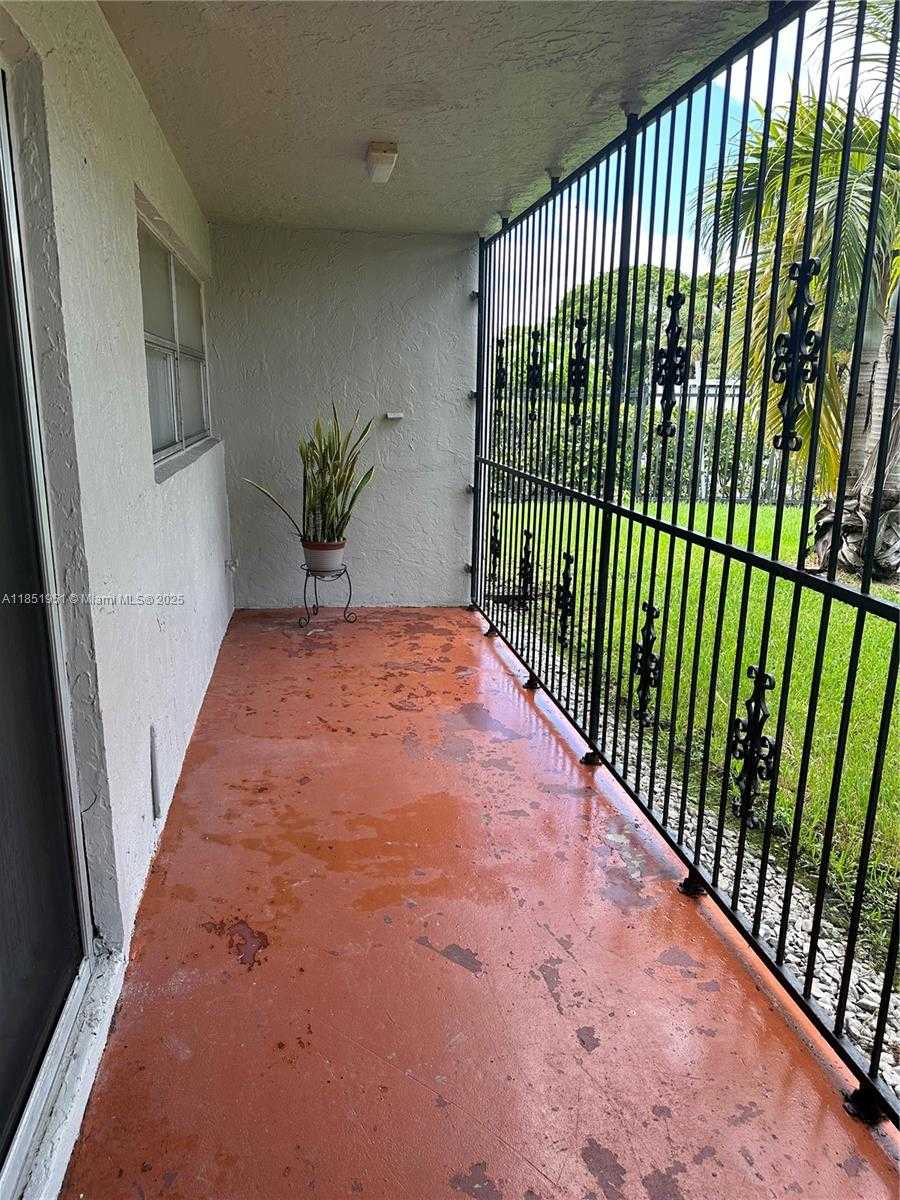 Small Image of 230 NORTH WEST 87TH AVE #I111, Miami Number 13