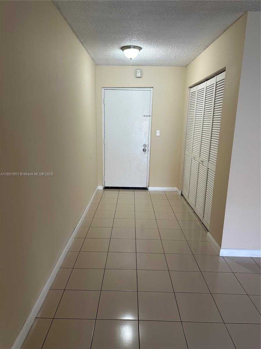 Small Image of 230 NORTH WEST 87TH AVE #I111, Miami Number 4