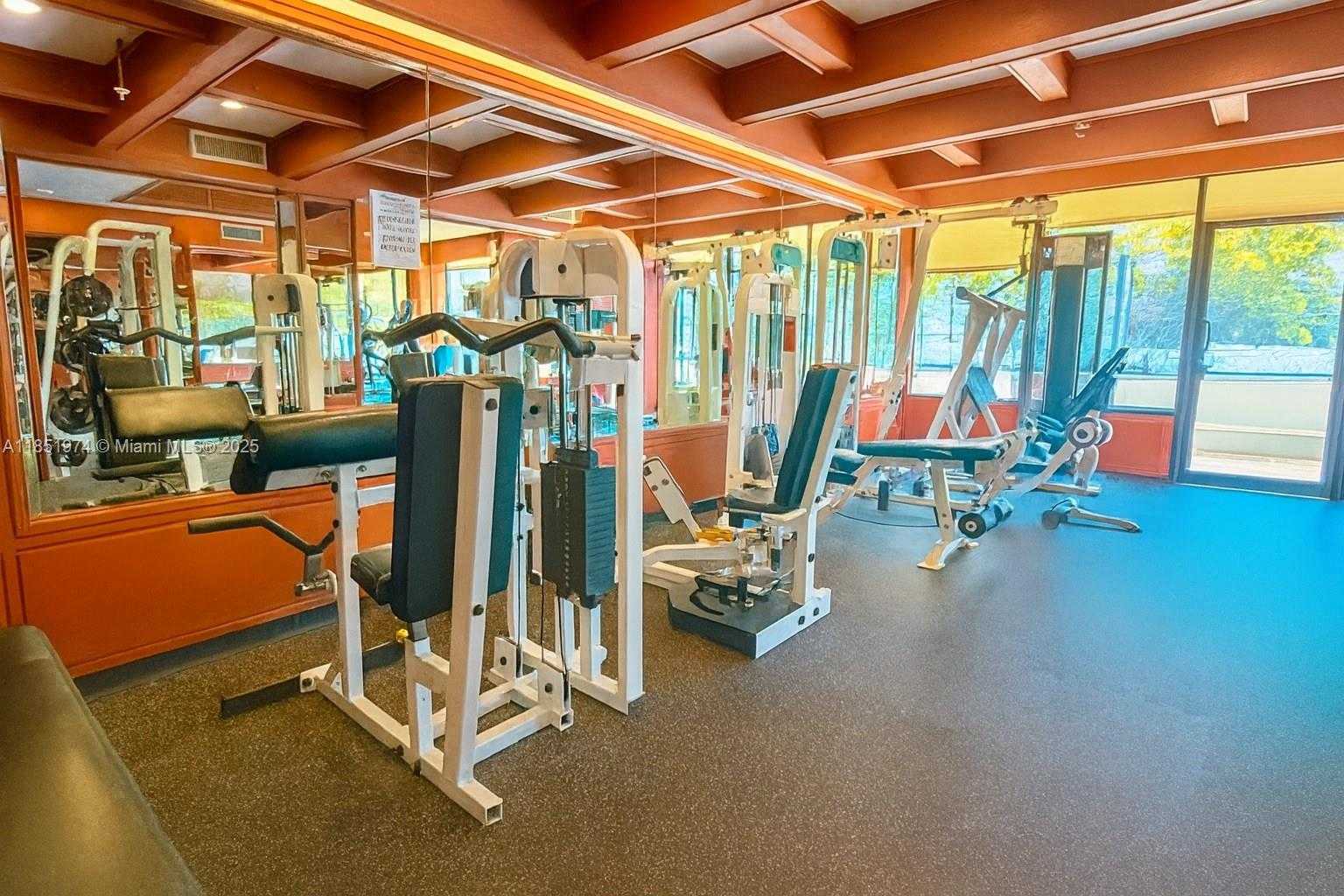 Small Image of 600 NORTH EAST 36TH ST #1516, Miami Number 12