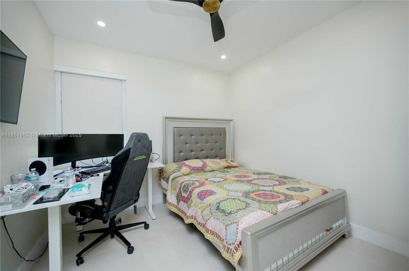 Small Image of 15282 SOUTH WEST 173RD LN, Miami Number 23