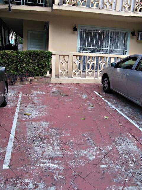 Small Image of 921 MERIDIAN AVE #9, Miami Beach Number 17