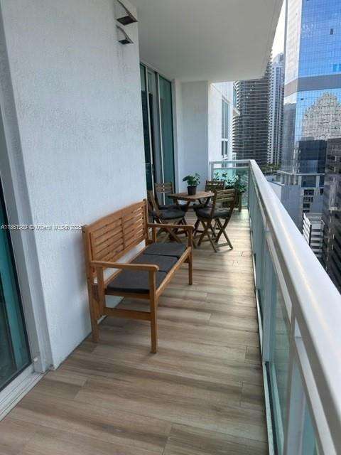 Small Image of 950 BRICKELL BAY DR #2104, Miami Number 25
