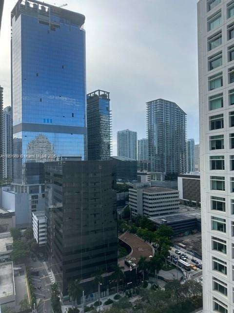 Small Image of 950 BRICKELL BAY DR #2104, Miami Number 26