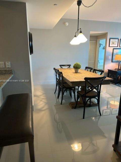 Small Image of 950 BRICKELL BAY DR #2104, Miami Number 8
