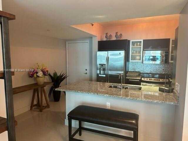 Small Image of 950 BRICKELL BAY DR #2104, Miami Number 9