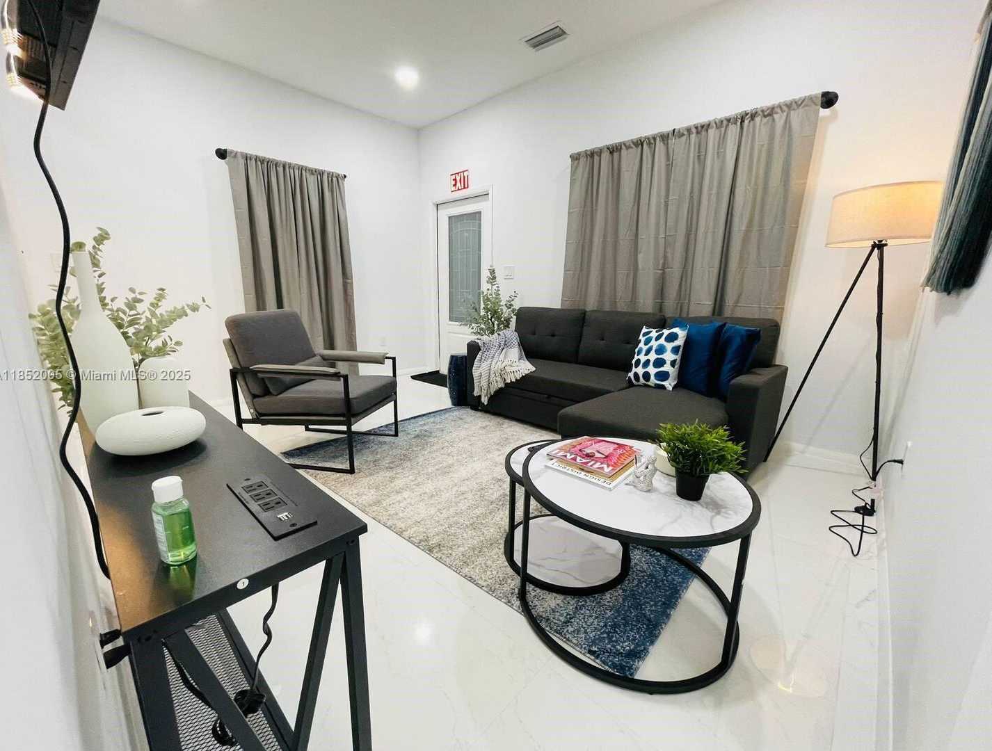 Small Image of 1170 NORTH WEST 142ND ST, Miami Number 12
