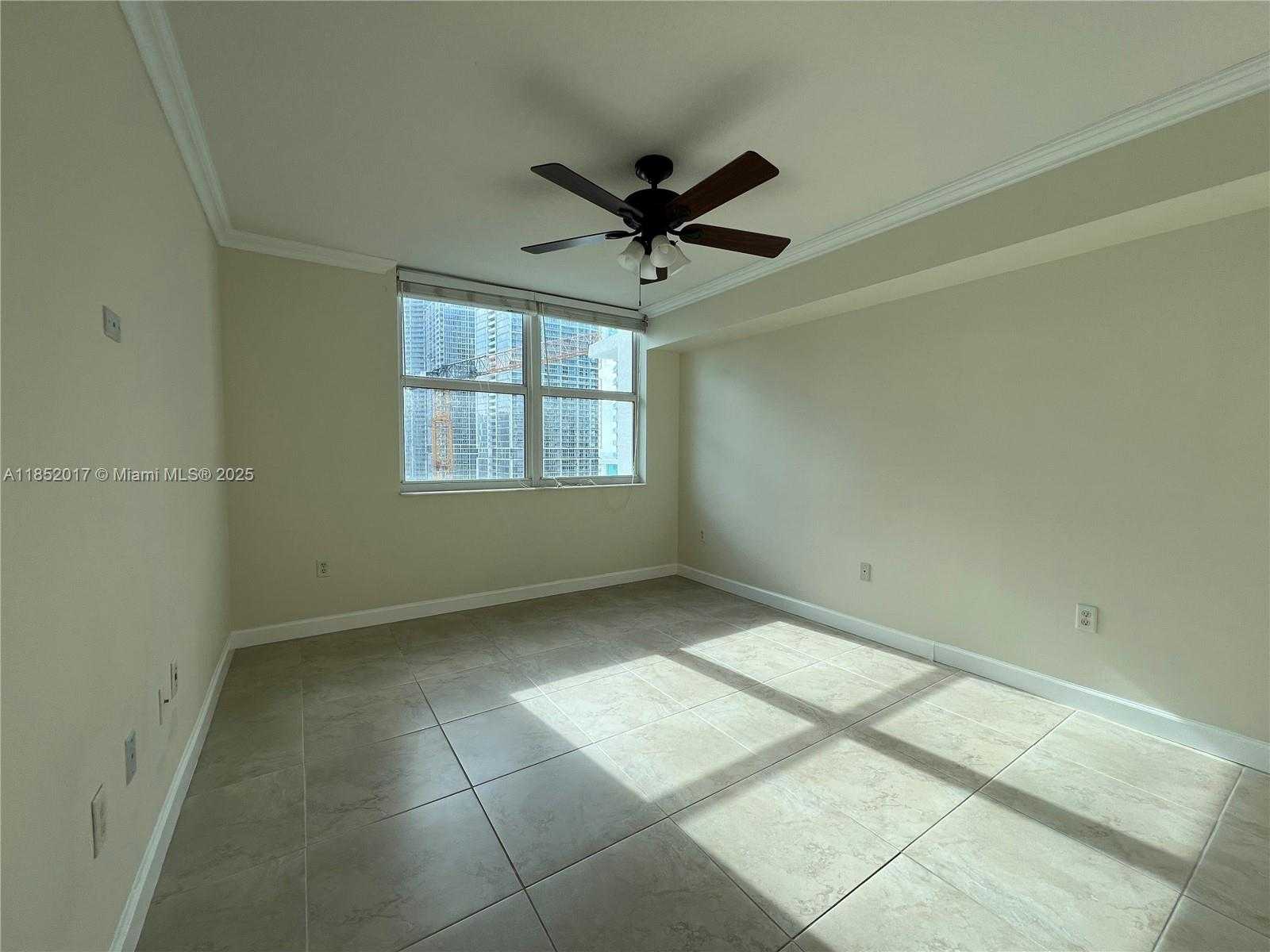 Small Image of 31 SOUTH EAST 5TH ST #3208, Miami Number 15