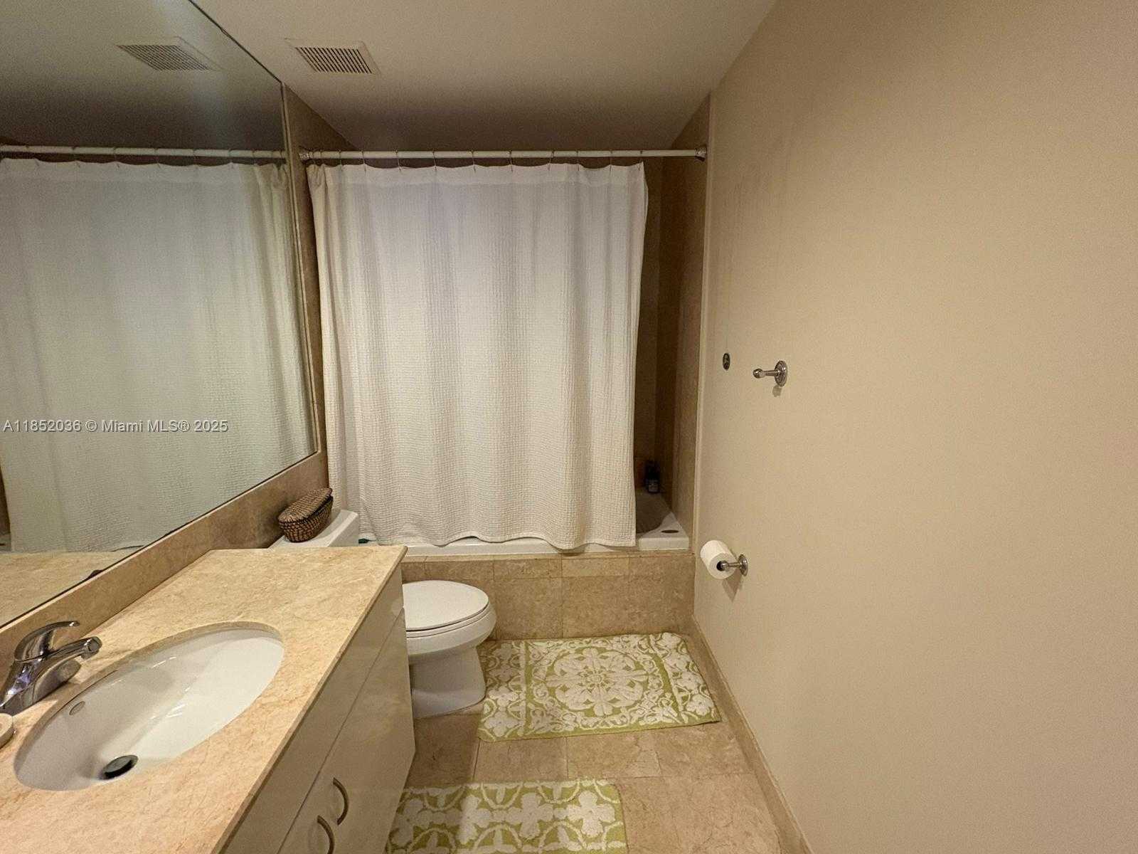 Small Image of 801 BRICKELL KEY BLVD #2207, Miami Number 10
