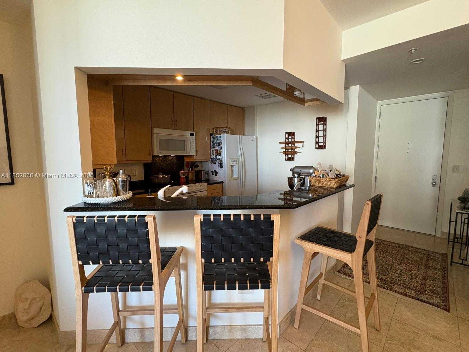 Small Image of 801 BRICKELL KEY BLVD #2207, Miami Number 6
