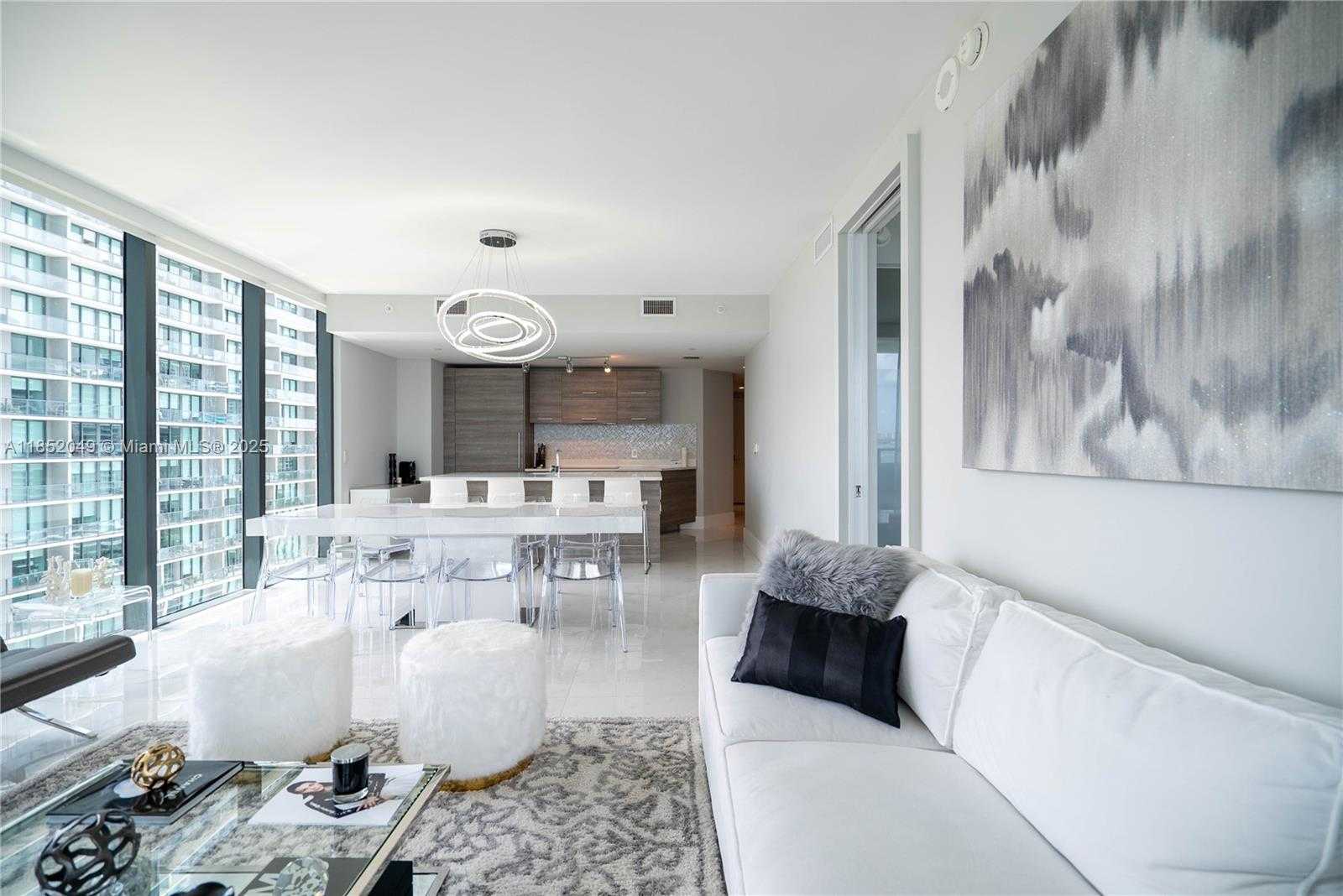 Small Image of 650 NORTH EAST 32ND ST #1701, Miami Number 13
