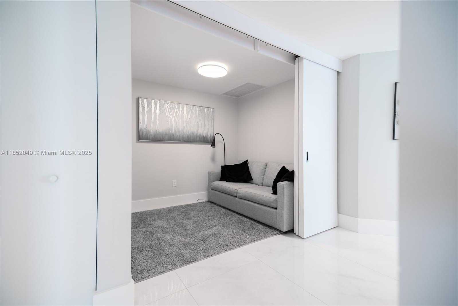 Small Image of 650 NORTH EAST 32ND ST #1701, Miami Number 35