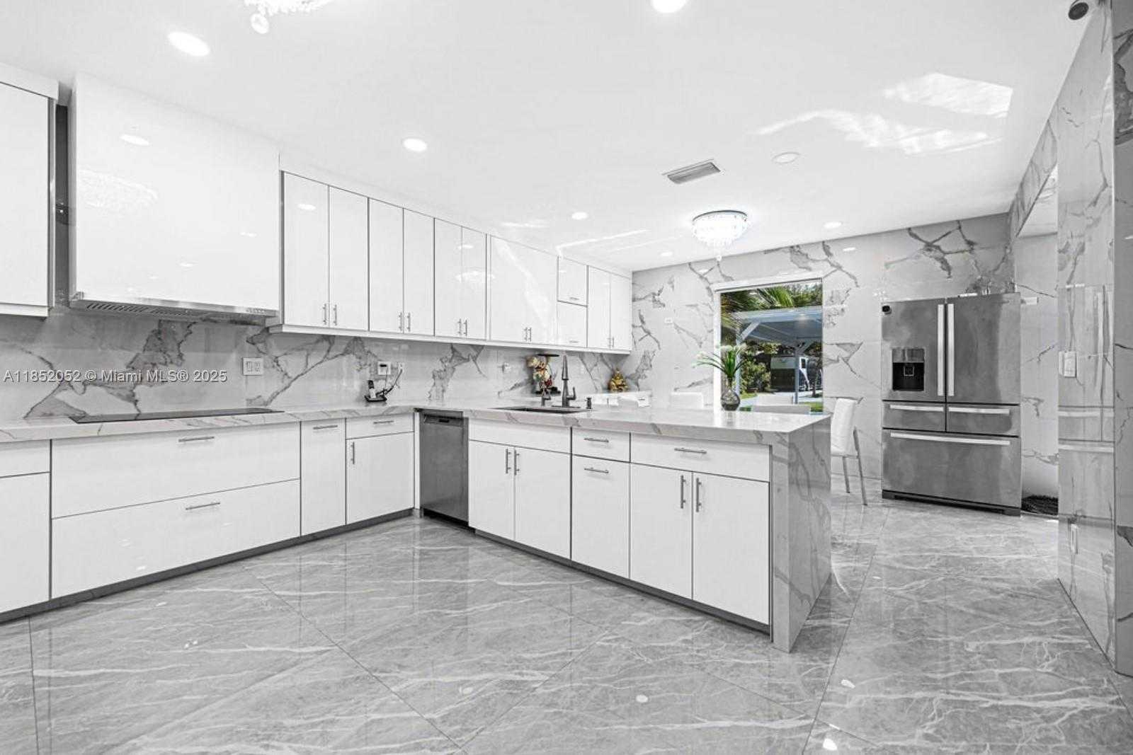 Small Image of 7830 SOUTH WEST 120TH ST, Pinecrest Number 19