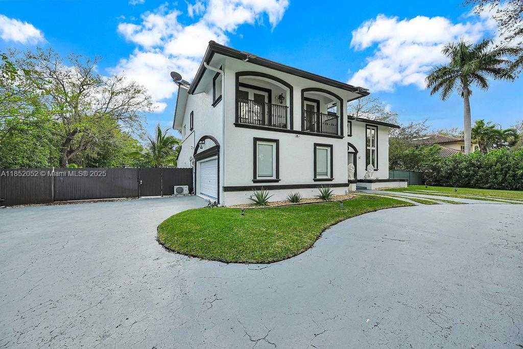 Small Image of 7830 SOUTH WEST 120TH ST, Pinecrest Number 44