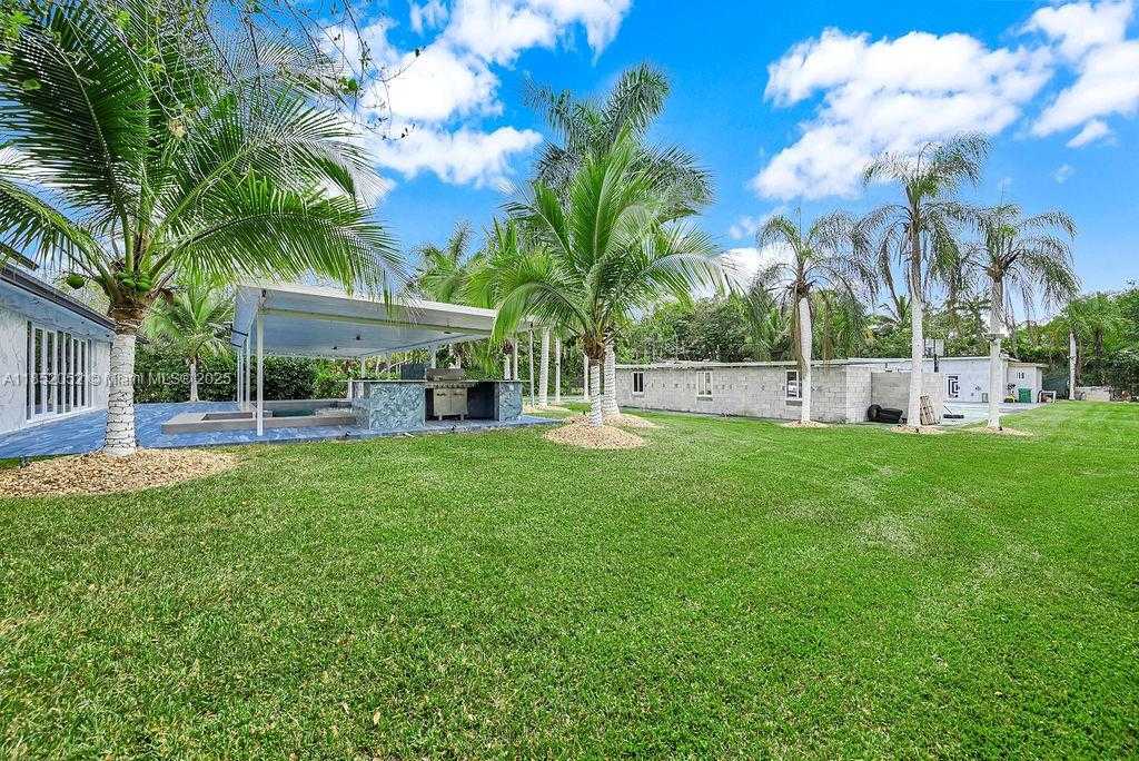 Small Image of 7830 SOUTH WEST 120TH ST, Pinecrest Number 45