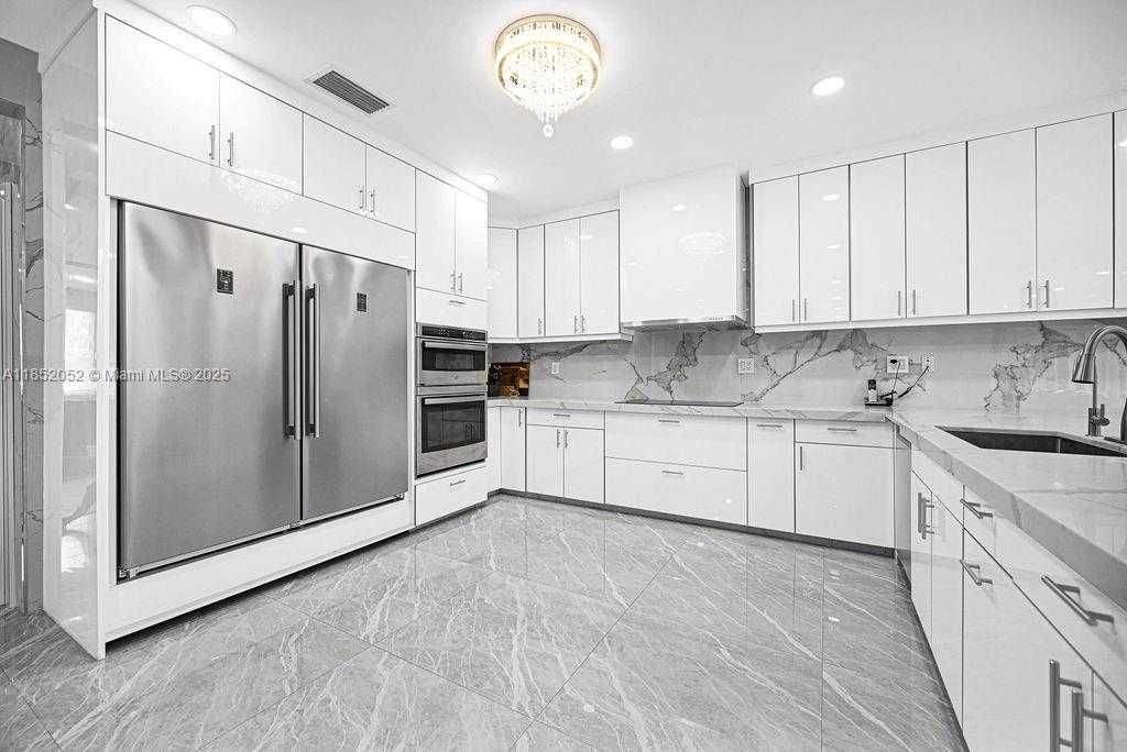 Small Image of 7830 SOUTH WEST 120TH ST, Pinecrest Number 6