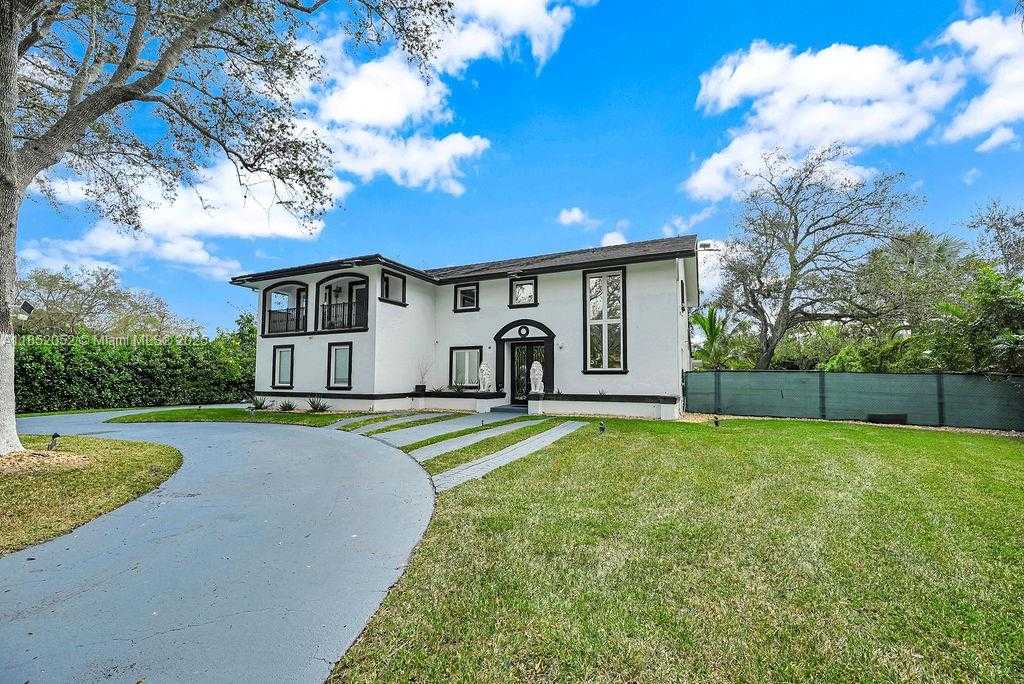 Small Image of 7830 SOUTH WEST 120TH ST, Pinecrest Number 9