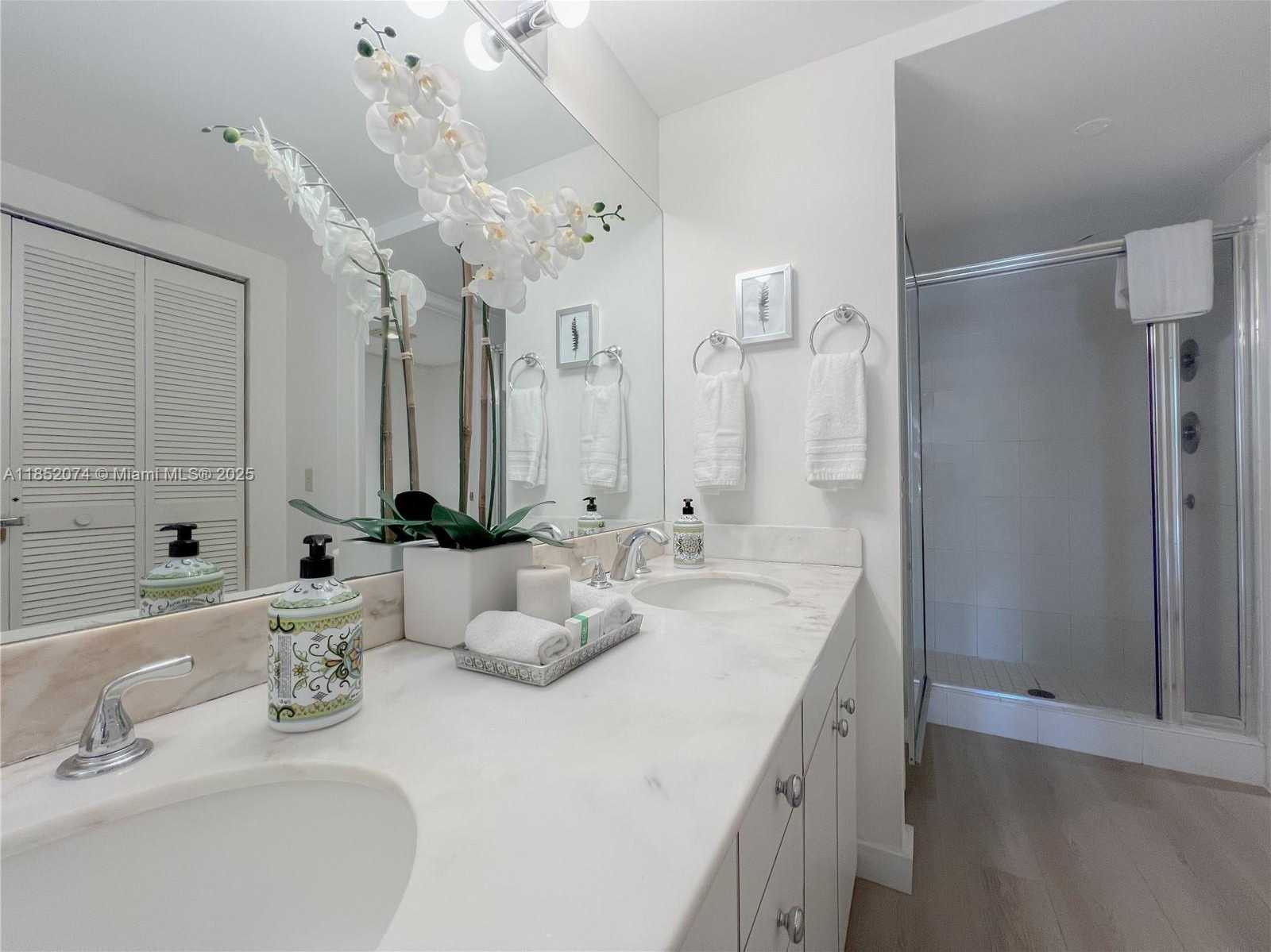 Small Image of 101 CRANDON BLVD #170, Key Biscayne Number 28