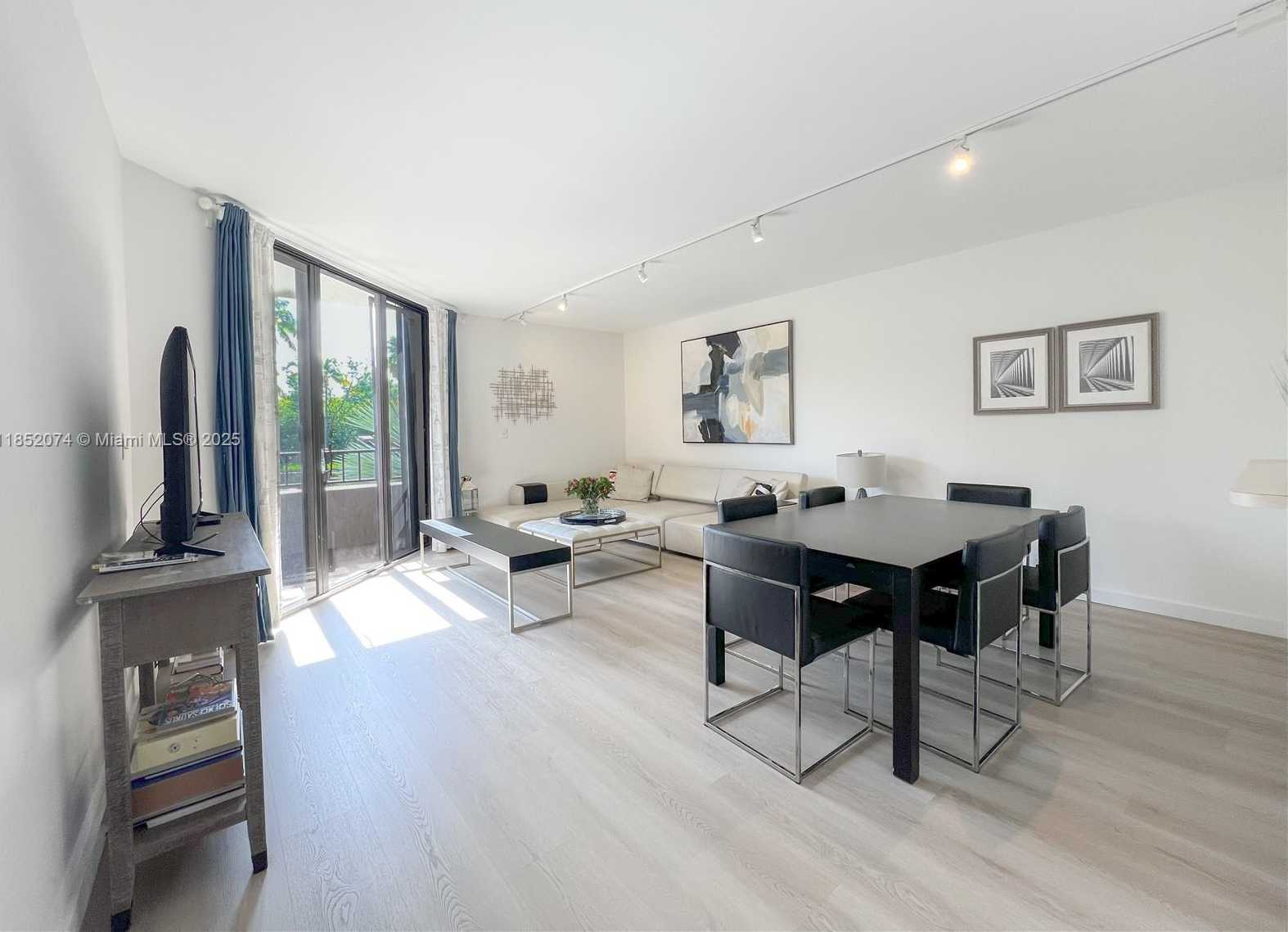 Small Image of 101 CRANDON BLVD #170, Key Biscayne Number 5