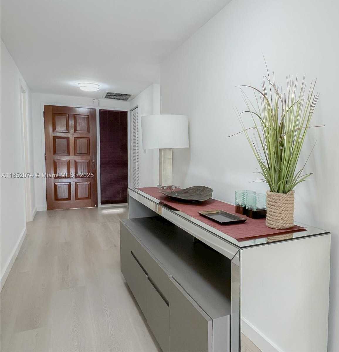 Small Image of 101 CRANDON BLVD #170, Key Biscayne Number 8