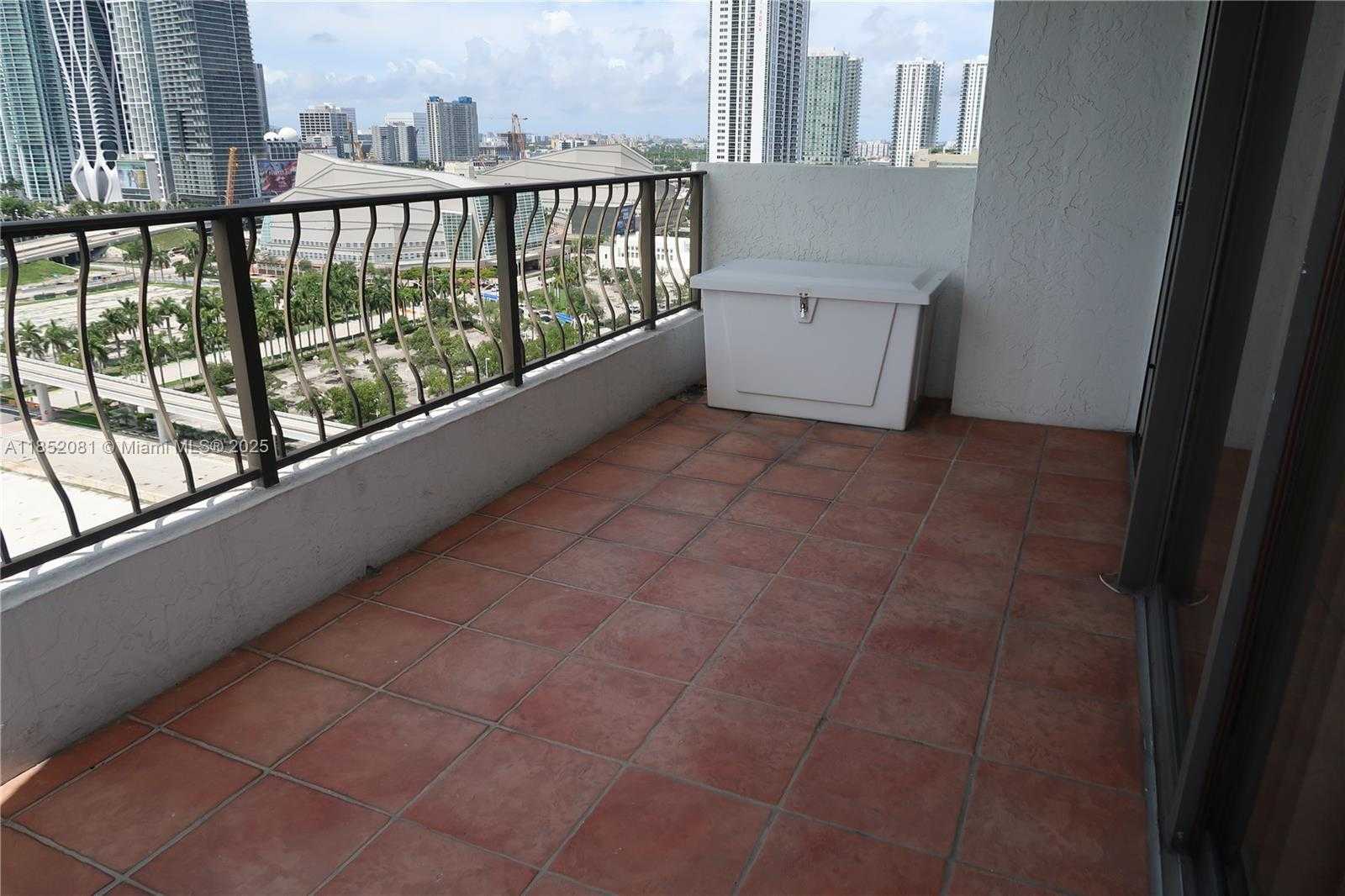 Small Image of 555 NORTH EAST 15TH ST #20K, Miami Number 10